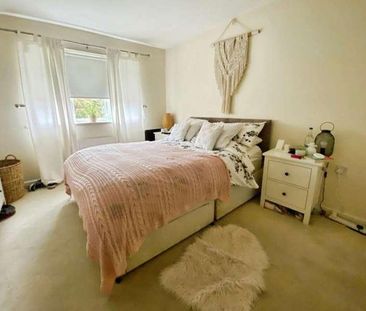 Fairplace Close, Broadlands, CF31 - Photo 4
