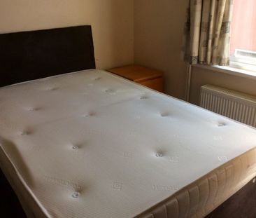 Southsea Francis Avenue 5 beds - Photo 4