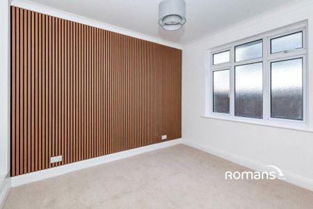 3 bedroom bungalow to rent - Photo 4