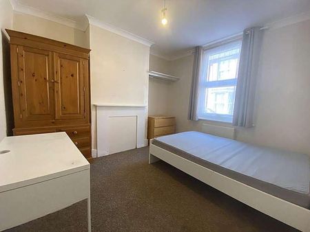 York Road, Canterbury, CT1 - Photo 2