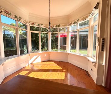 Glorious Golden Mile Residence - Photo 3