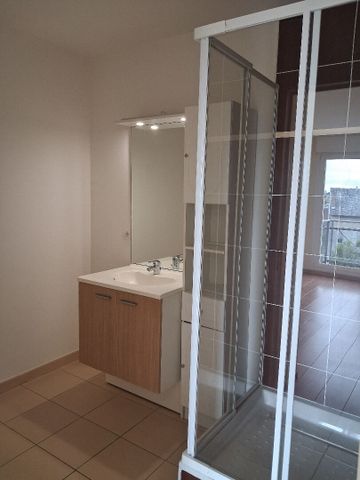 Location Appartement 2 pièces 46m² - Photo 3
