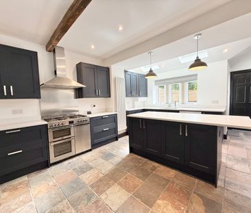 3 bedroom terraced house to rent - Photo 3