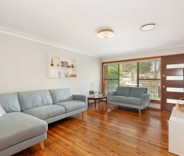 5 Oleander Court, Peakhurst. - Photo 2