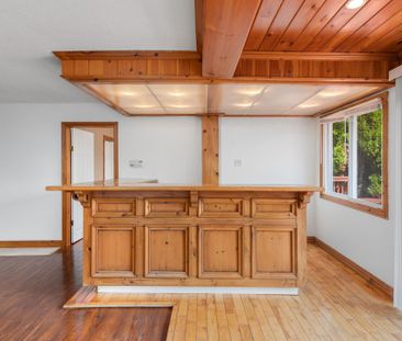 For Lease - 28 Lawrence Street, Kawartha Lakes, Ontario - Photo 2