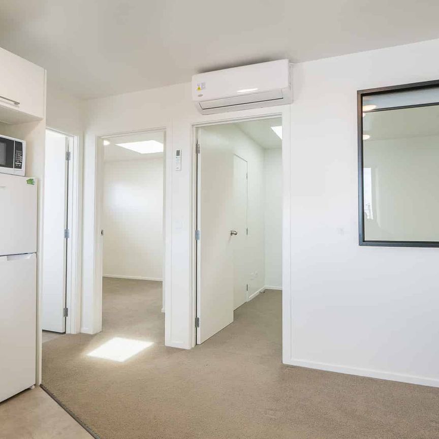 Power/gas Included - 2 Bedroom Apartment For Rent - Photo 1