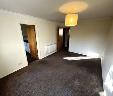 110 Headland Court, AB10 7HW, Aberdeen - Photo 2