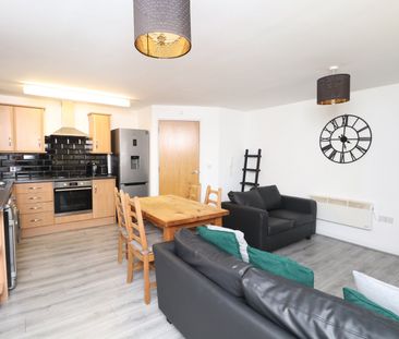 2 bedroom apartment to rent - Photo 2