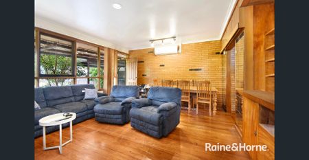 For Lease 6 months: Charming Family Home at 6 Jolly Street, Dandenong - Photo 2