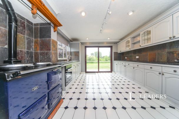 4 bedroom detached to rent Bromeswell, Woodbridge IP12 - Photo 1