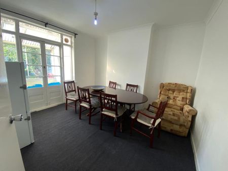 3 bedroom terraced house to rent - Photo 4