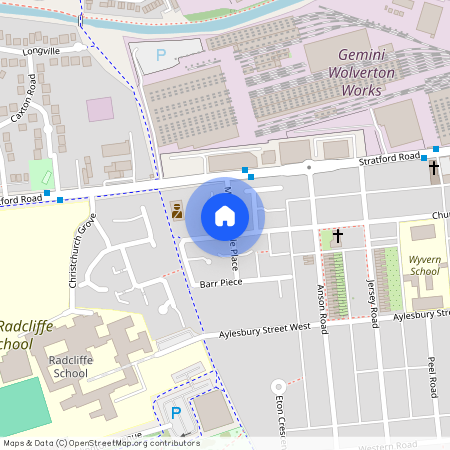 Wolverton - Double Bedroom Penthouse Close To Station, MK12