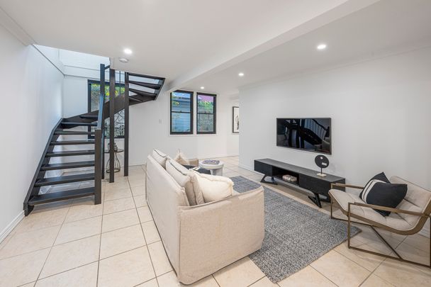 14 Elston Street, Red Hill, QLD, 4059 - Photo 1