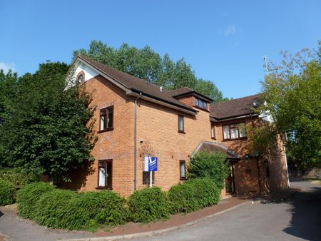 1 bedroom apartment to rent St. Catherines Court, 83 Eastwood Road, Guildford, GU5 - Photo 5
