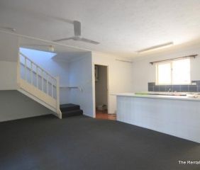 CONVENIENCE IS KEY! - Photo 5