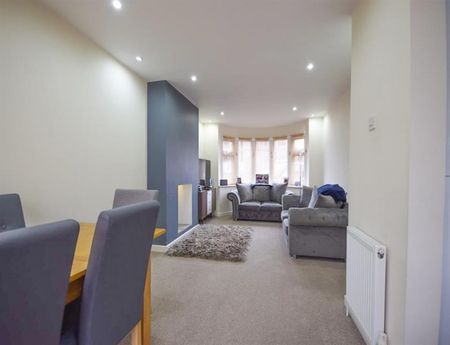 3 Bedroom Semi Detached ARGAV - Photo 2
