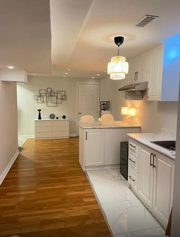 For Lease - 19 Hubbell Drive, Whitby, Ontario - Photo 4