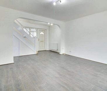 Falcon Way, Harrow, HA3 - Photo 1