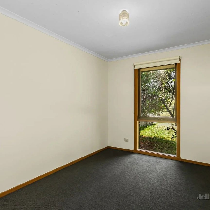 46 Powlett Street, Altona Meadows - Photo 1