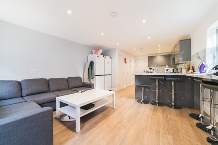 Bedford Street, Roath - Photo 2