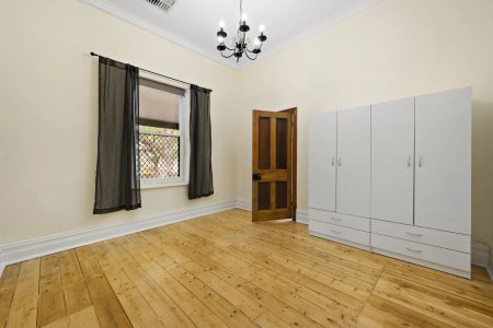 46 Hill Street, - Photo 4