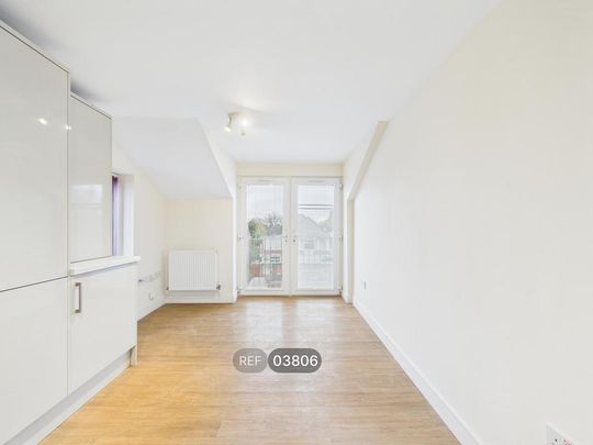 2 bedroom apartment to rent - Photo 1