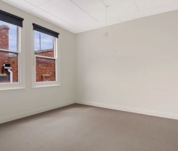 3 Bed, 1 Bath - Photo 5