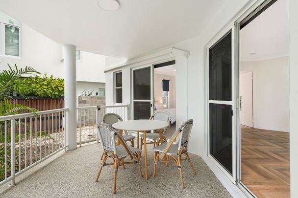 Amazing 3 Bedroom Unit &vert; Furnished or Unfurnished &vert; &dollar;1&comma;150 Per Week - Photo 1