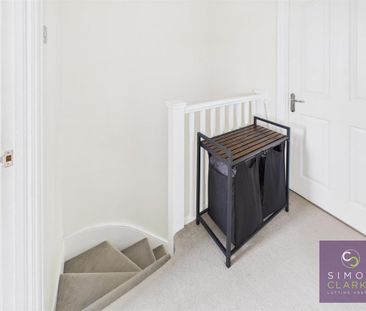 3 bedroom terraced house to rent - Photo 3