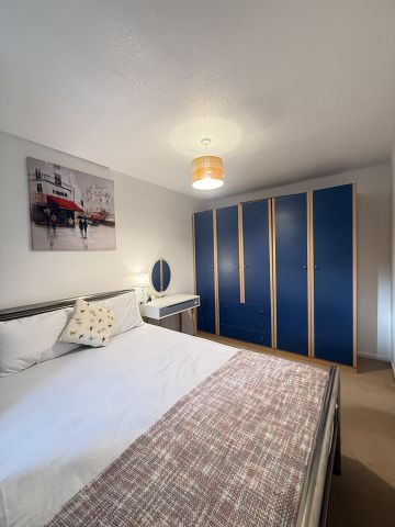 3 Bed Semi-Detached House, Old York Street, M15 - Photo 4
