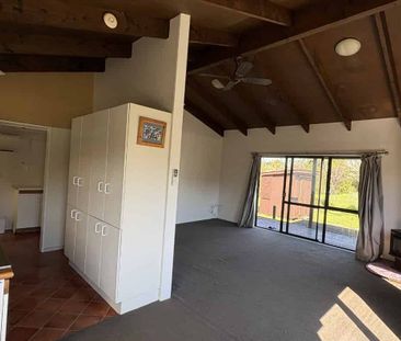 Three bedroom home - South Wairarapa! - Photo 1