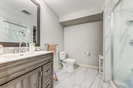 For Lease - 138 West Lawn Crescent Unit# Bsmt, Whitchurch-Stouffville, Ontario - Photo 2