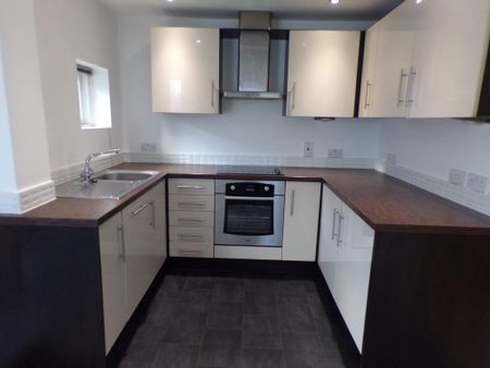 2 bedroom apartment to rent - Photo 5