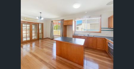 Beautifully Appointed Two-Bedroom Home in a Premium Setting - Photo 2