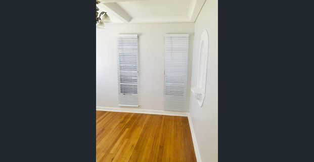 Comfortable Family Home in Prime Doveton Location! - Photo 1