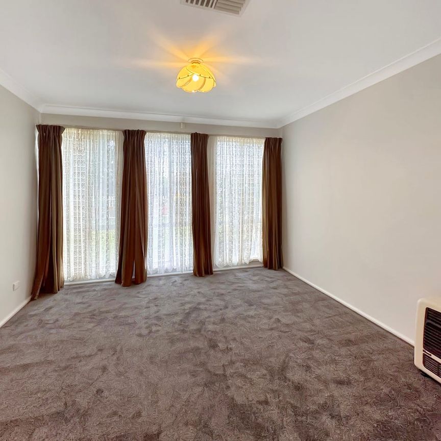 Cosy Three Bedroom Home - Photo 1