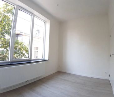 Mooi gerenoveerd appartement nabij het centrum van Hasselt - Photo 3