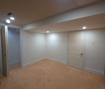 For Lease - 15 Karen Ann Crescent, Toronto, Ontario - Photo 4