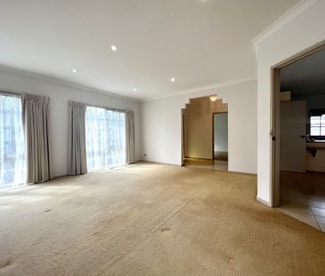 403B Glen Eira Road CAULFIELD NORTH - Photo 1