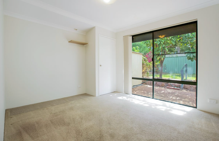 1 Swallowtail Parade, Warnbro WA 6169 - House For Rent - $725 | Domain - Photo 5