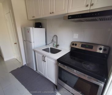 84 Harrington Crescent #Middle - Photo 6