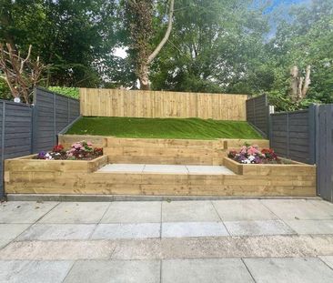 2 bedroom mews to rent - Photo 4