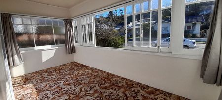 '30s Gem on sunny section - Photo 5