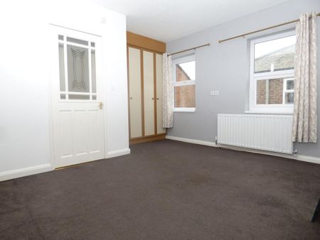 1 bed apartment to rent in NE25 - Photo 5