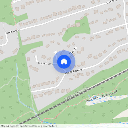 5 BAYVIEW Avenue, Dundas