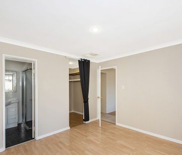 Best house away from hustle and bustle! Near to everything! - Photo 1