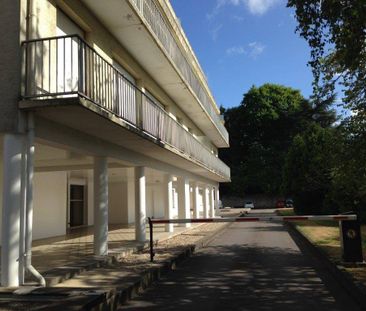 Furnished 1 Bedroom Apartment (50 m²) ST Donatien - Photo 3