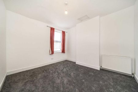 5 bedroom house to rent - Photo 4