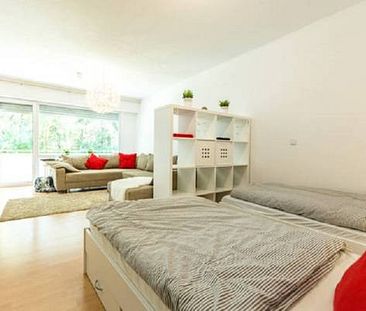 Hell & Idyllisch - Apartment in Kerpen Nähe Burg Hemmersbach - Photo 2