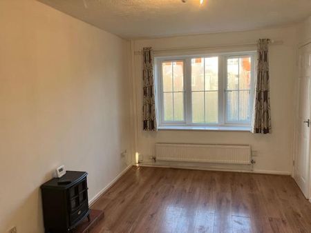 3 bedroom townhouse to rent - Photo 2